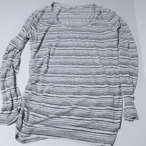 Maternity Long Sleeve Top Size Medium